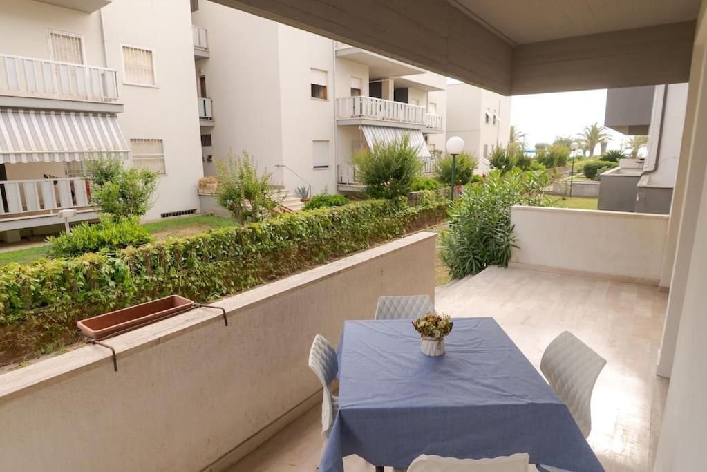 Appartamento Incantevole Fronte Mare Villa Rosa Di Martinsicuro Luaran gambar